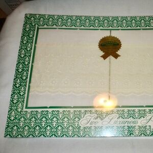 Vintage Set 2 Gloria Gray Ivory Embroidered Eyelet Percale Full Pillowcases NOS